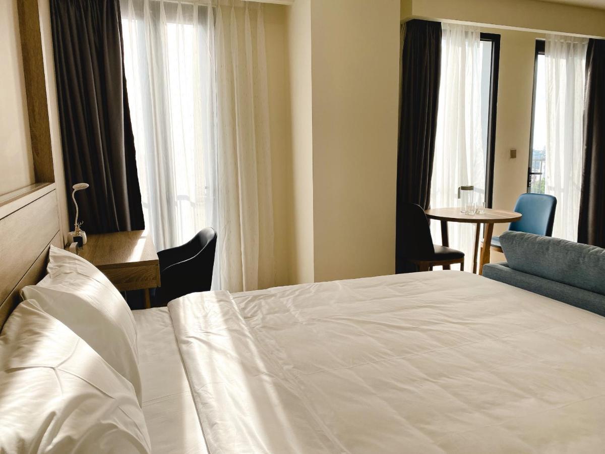 هاي فونج Ph Hotel & Apartment المظهر الخارجي الصورة